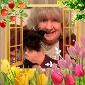 Meet your Posher, Debbie